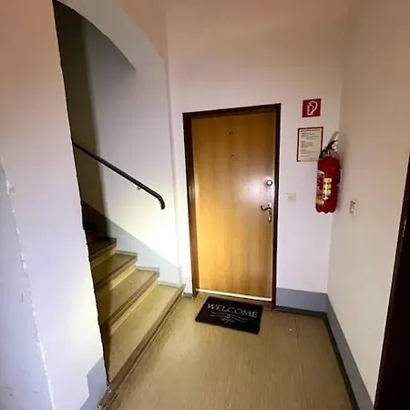 Mini Flat Graz